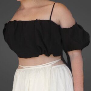 Puff Sleeve Convertible Off-Shoulder Crop Top in Black